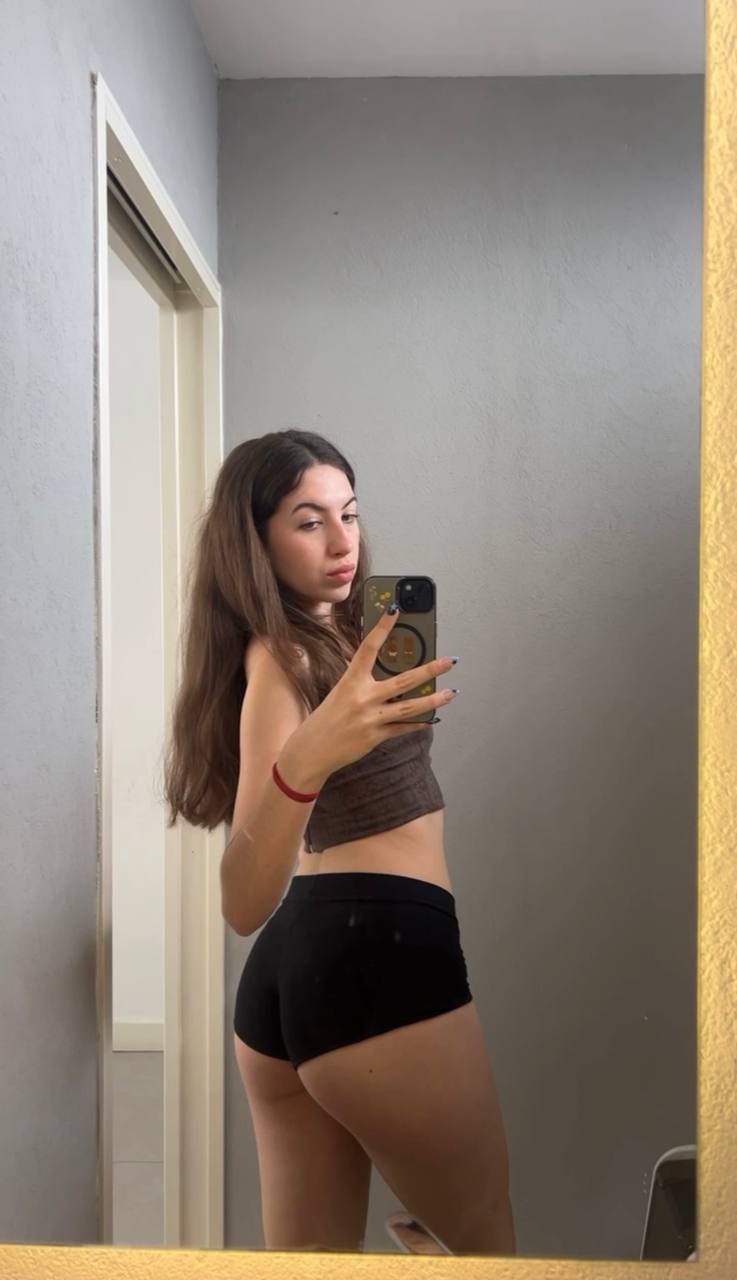 Amber in her underwear in Sheffield